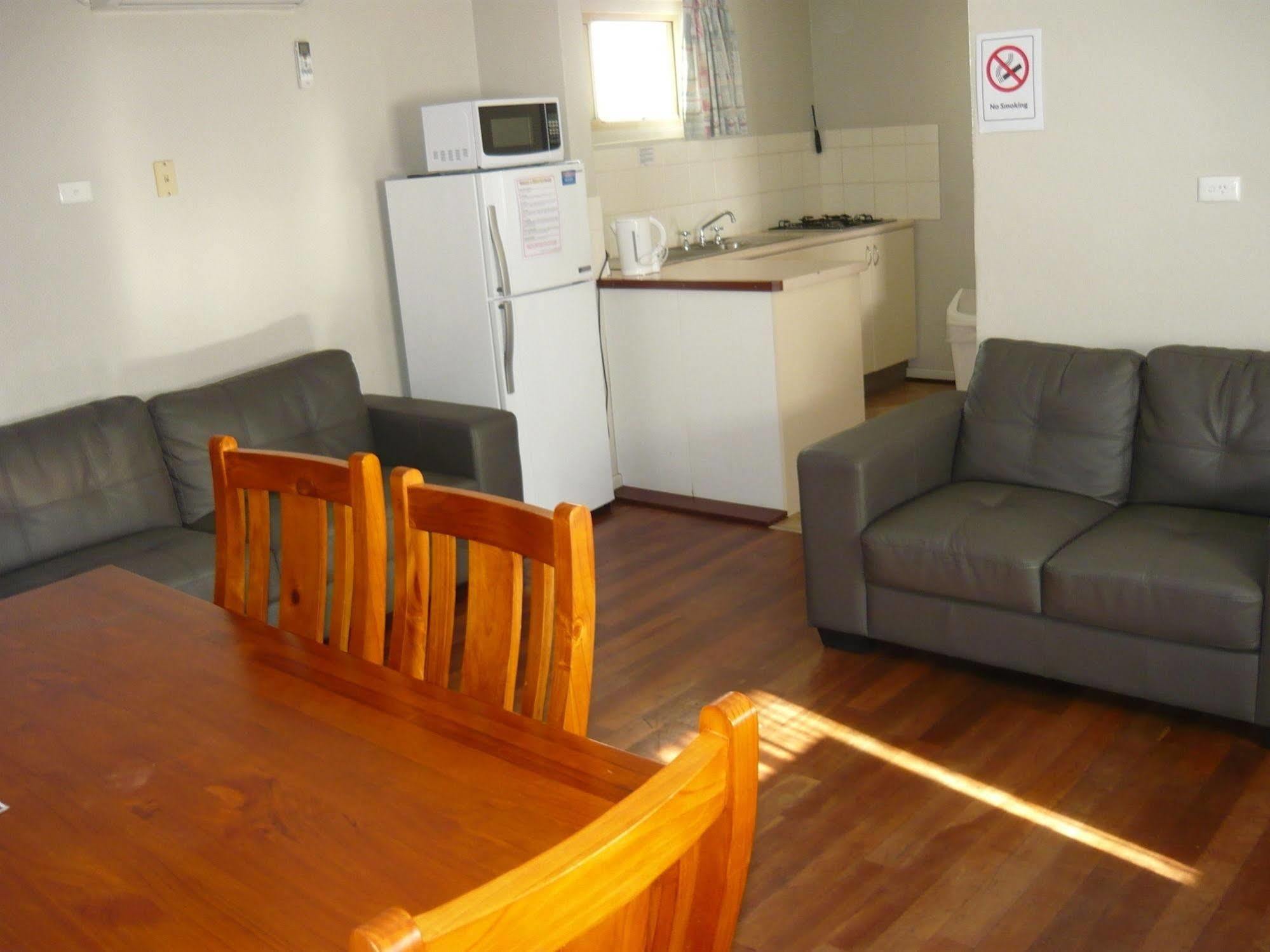 Albany Apartments Ngoại thất bức ảnh